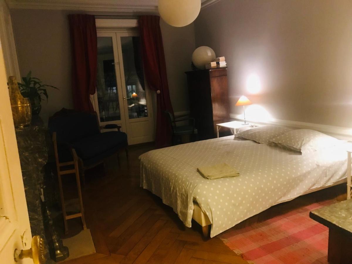 Berges Du Rhone/ Chambre Avec Balcon Лион Екстериор снимка